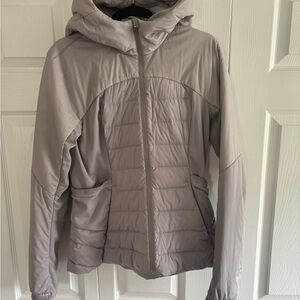 lululemon athletica Women's Light Gray Puffer Jacket